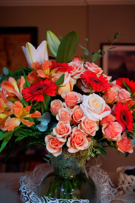 Ramo colorido de rosas, lirios y gerberas